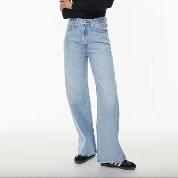 Levi's Ribcage Wide Leg Jean - Picture 1 of 3